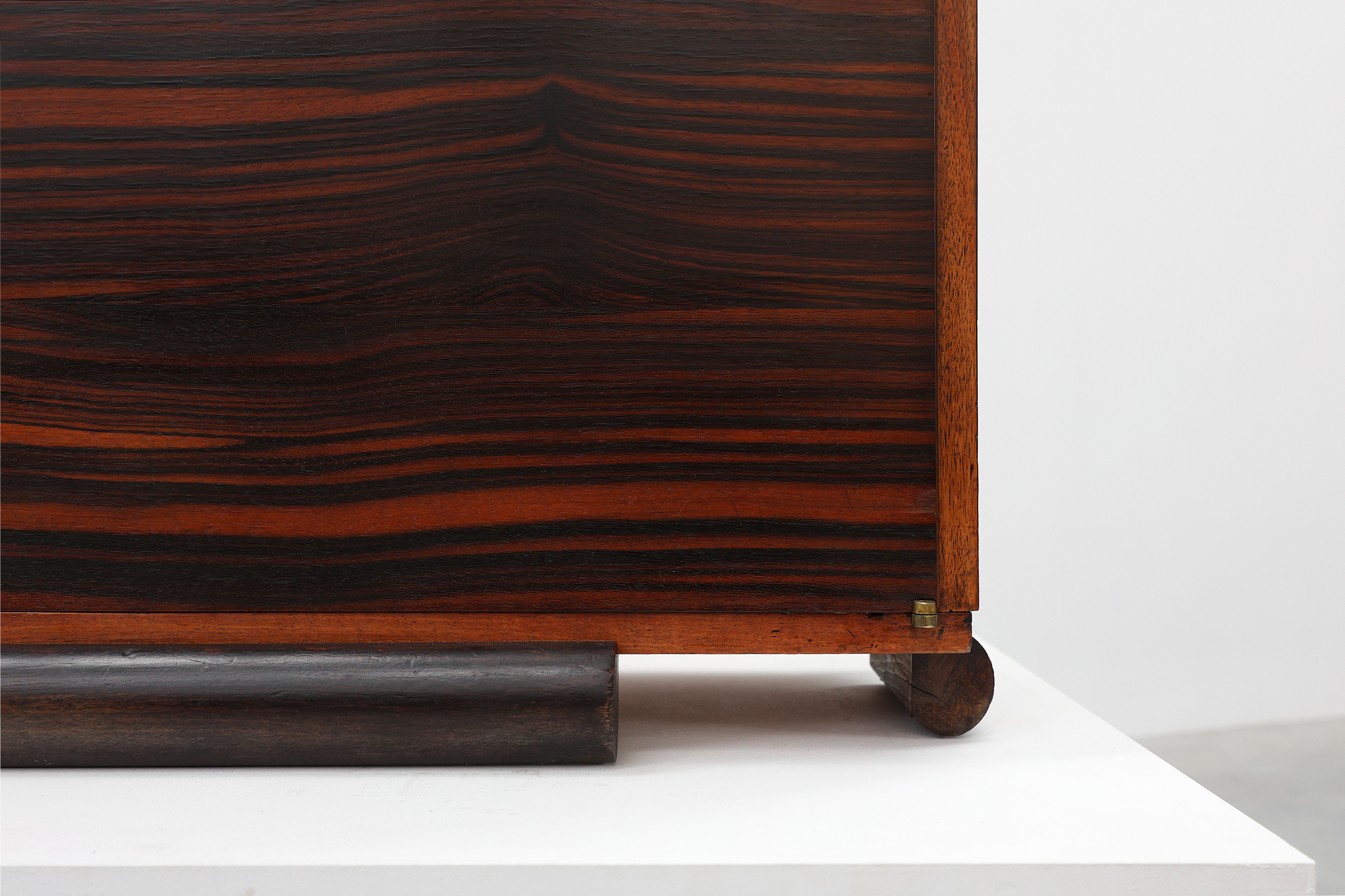 Rare small Art Deco cabinet with beautiful wood pattern, France 1920sthumbnail